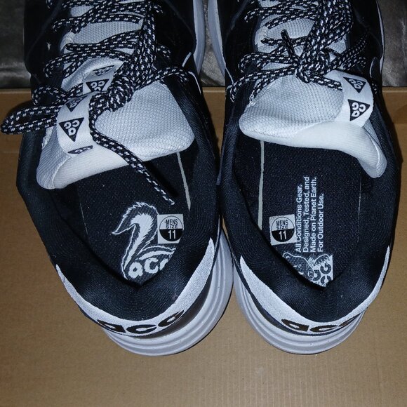 Nike ACG's New, Still in box, Size 11, Artistically Customized - Picture 8 of 14